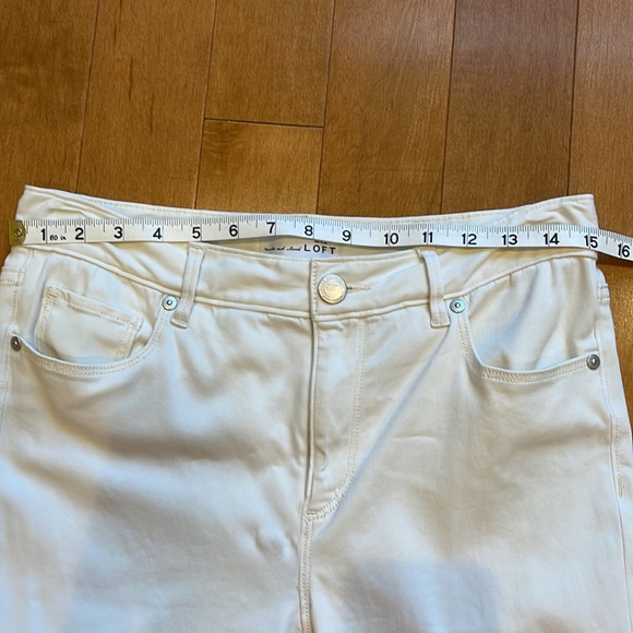 Ann Taylor LOFT White Jean Leggings in 6 - Picture 5 of 8